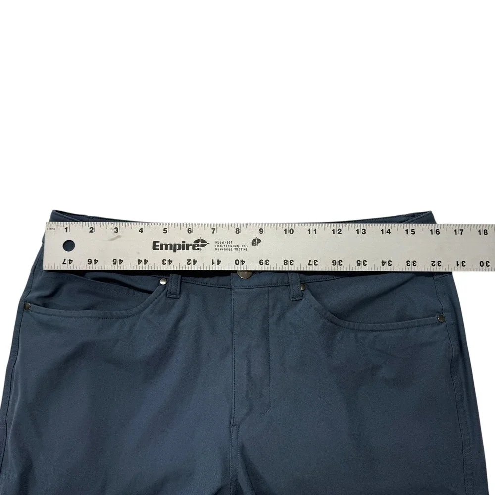 Lululemon Commission Pants Mens 32 x 30‎ Blue Gray Technical Chino Trousers